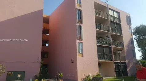 9120 Fontainebleau Boulevard Miami FL 33172