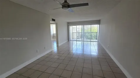 9120 Fontainebleau Boulevard Miami FL 33172