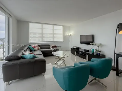 2750 NE 183rd Street Aventura FL 33160