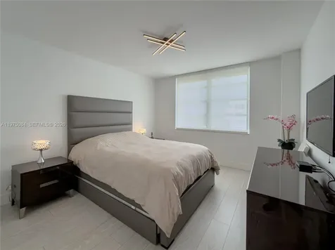 2750 NE 183rd Street Aventura FL 33160