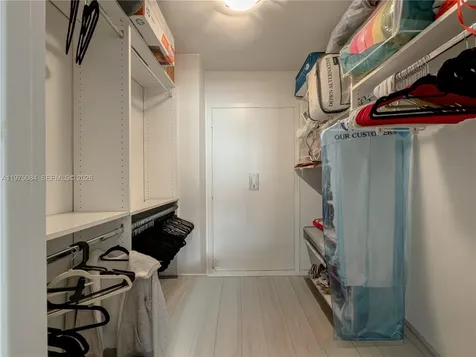 2750 NE 183rd Street Aventura FL 33160