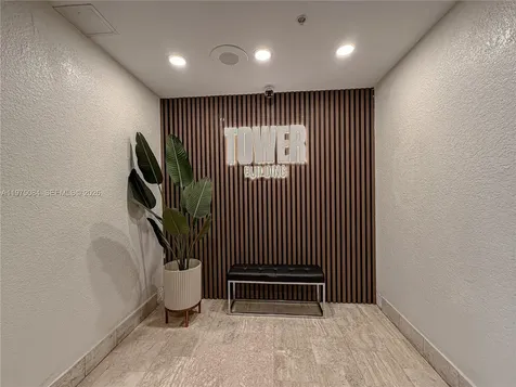 2750 NE 183rd Street Aventura FL 33160
