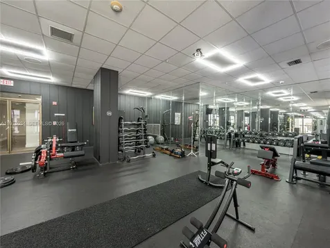 2750 NE 183rd Street Aventura FL 33160