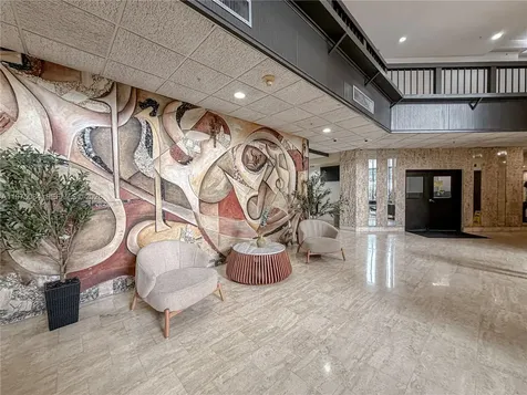 2750 NE 183rd Street Aventura FL 33160