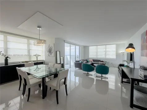 2750 NE 183rd Street Aventura FL 33160