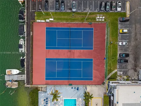 2750 NE 183rd Street Aventura FL 33160