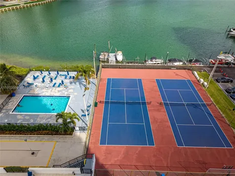 2750 NE 183rd Street Aventura FL 33160