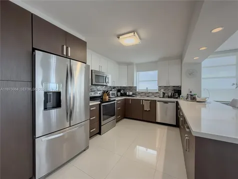 2750 NE 183rd Street Aventura FL 33160