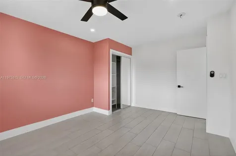 877 NE 195th Street Miami FL 33179