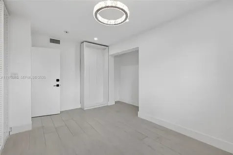 877 NE 195th Street Miami FL 33179
