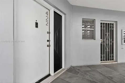 877 NE 195th Street Miami FL 33179