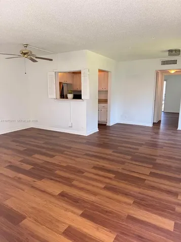 104 E Easthampton E West Palm Beach FL 33417