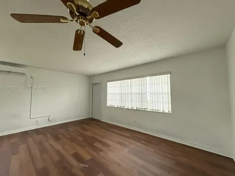 104 E Easthampton E West Palm Beach FL 33417
