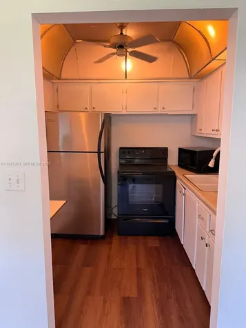 104 E Easthampton E West Palm Beach FL 33417