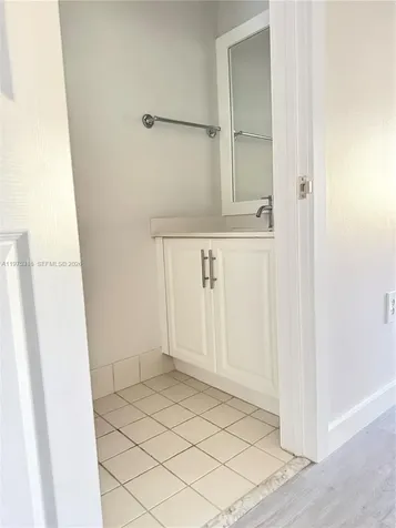 978 NE 42nd Place Homestead FL 33033
