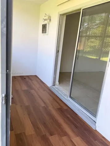 210 Canterbury J West Palm Beach FL 33417