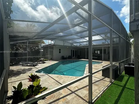 1319 Rodman Street Hollywood FL 33019