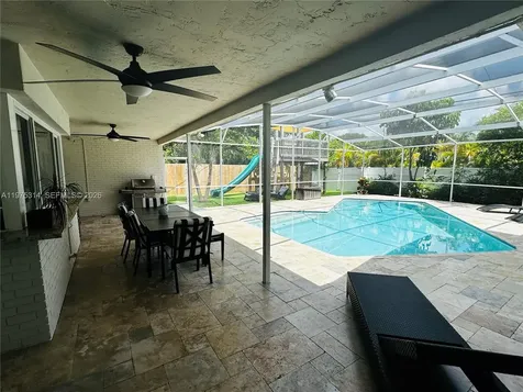 1319 Rodman Street Hollywood FL 33019