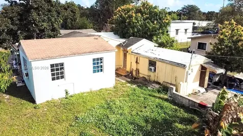 1086 NW 101st Street Miami FL 33150