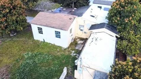 1086 NW 101st Street Miami FL 33150