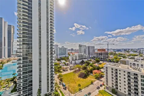 460 NE 28th Street Miami FL 33137