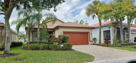 8214 Bellafiore Way Boynton Beach FL 33472
