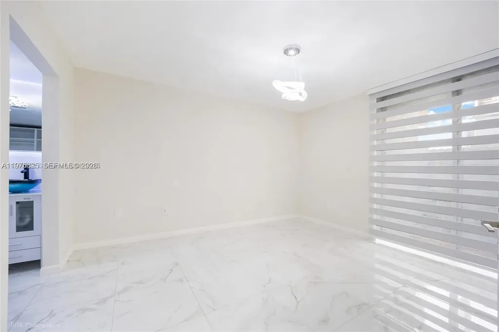 10000 NW 80th Court Hialeah Gardens FL 33016