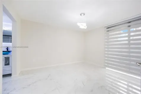 10000 NW 80th Court Hialeah Gardens FL 33016