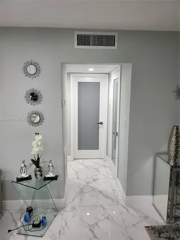 1747 Rodman Street Hollywood FL 33020
