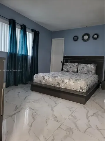 1747 Rodman Street Hollywood FL 33020