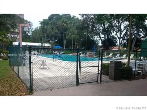 1000 St Charles Place Pembroke Pines FL 33026