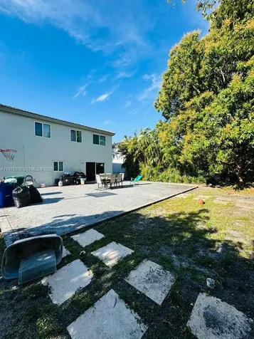 10207 SW 20th Court Miramar FL 33025