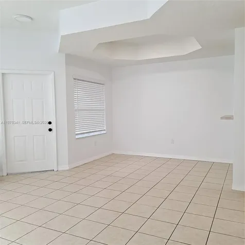 642 SW 106th Avenue Pembroke Pines FL 33025