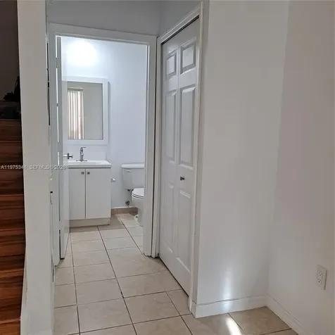 642 SW 106th Avenue Pembroke Pines FL 33025