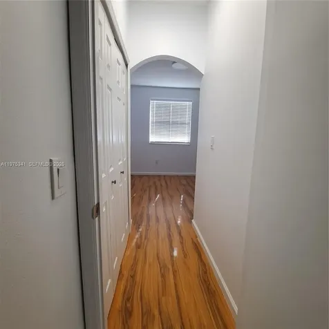 642 SW 106th Avenue Pembroke Pines FL 33025