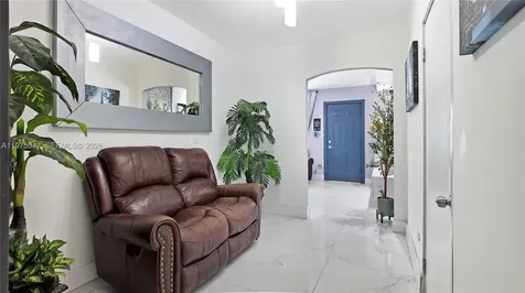 1461 E 7th Court Hialeah FL 33010