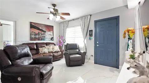 1461 E 7th Court Hialeah FL 33010