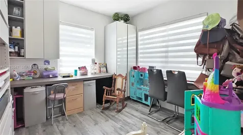 1461 E 7th Court Hialeah FL 33010