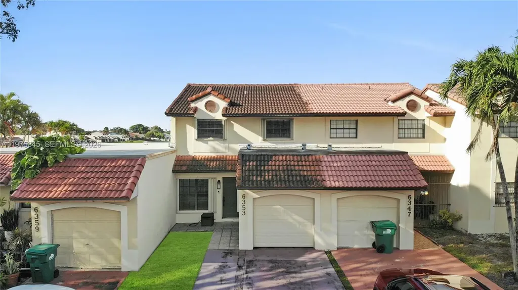 6353 NW 190th Terrace Hialeah FL 33015