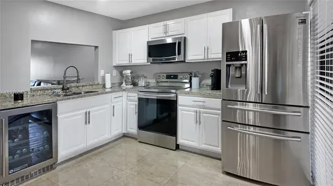 6353 NW 190th Terrace Hialeah FL 33015