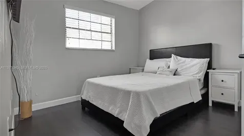 6353 NW 190th Terrace Hialeah FL 33015
