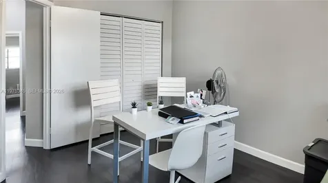 6353 NW 190th Terrace Hialeah FL 33015