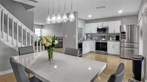 6353 NW 190th Terrace Hialeah FL 33015