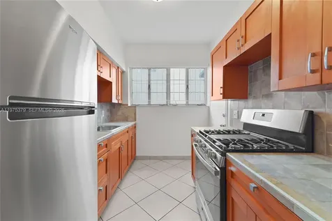 531 16th Street Miami Beach FL 33139