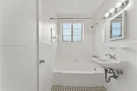 531 16th Street Miami Beach FL 33139