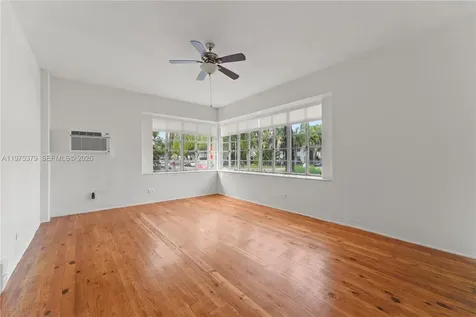 531 16th Street Miami Beach FL 33139
