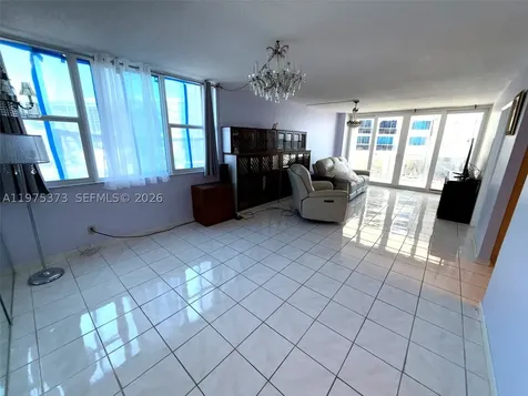 3180 S Ocean Drive Hallandale Beach FL 33009