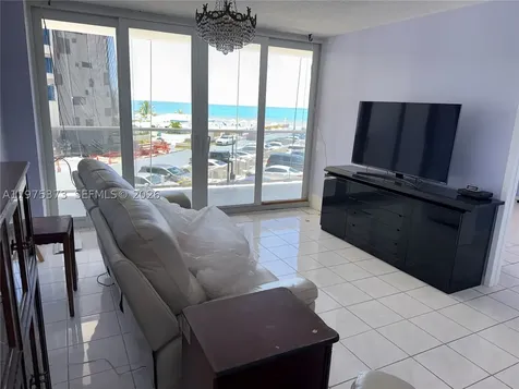 3180 S Ocean Drive Hallandale Beach FL 33009