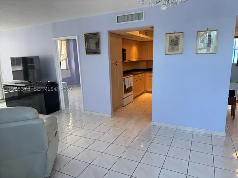 3180 S Ocean Drive Hallandale Beach FL 33009