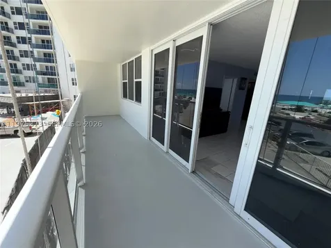 3180 S Ocean Drive Hallandale Beach FL 33009